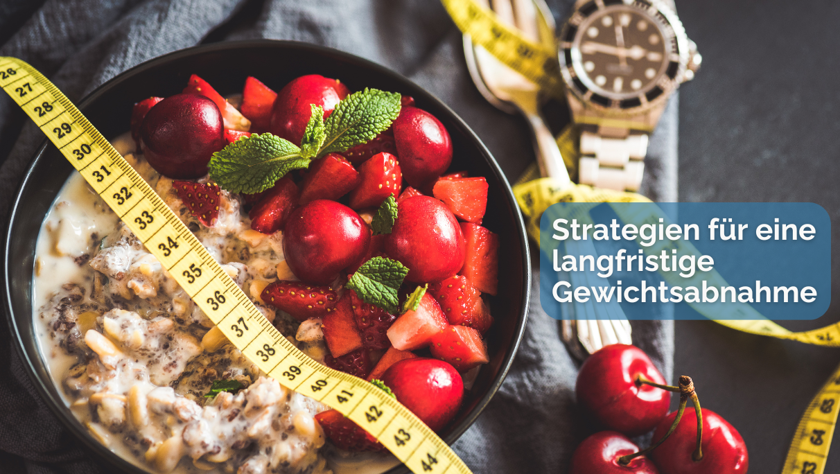 Drei Frauen joggen gemeinsam und wollen Gewicht reduzieren. Sie brauchen Hilfe beim abnehmen.